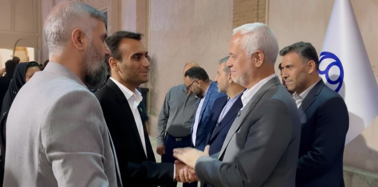 شرکت خدمات طراحی و توسعه سایت، اینترنت و شبکه 56 Unveiling Ceremony آرتاپرداز